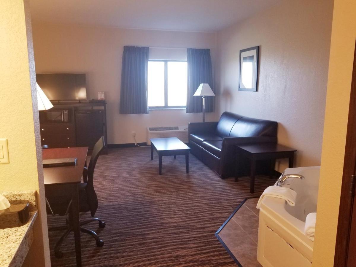 Cobblestone Inn & Suites Maryville Exterior foto